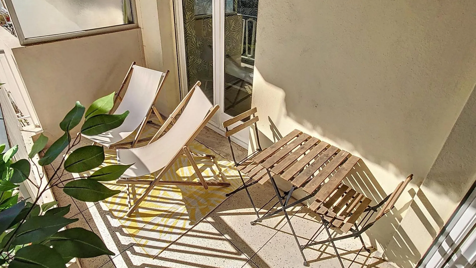 1 Bedroom Velasquez, 5 Mins From Croisette 244 Cannes Riviera Apartment